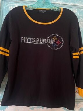 Pittsburgh Steelers Rhinestone Logo tee Black & Gold Crewneck vintage vibe